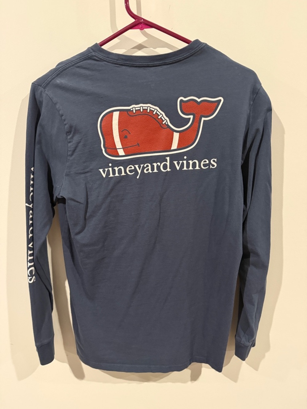 Vineyard Vines Navy Long Sleeve Pocket Tee with Red Whale